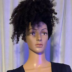 Meet your Posher, Eleonor